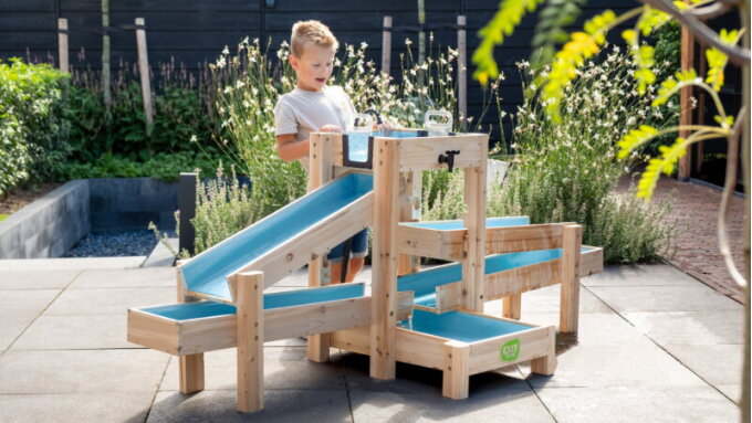 Water, spetterend speelplezier &eacute;n leren komen samen in de AquaFlow